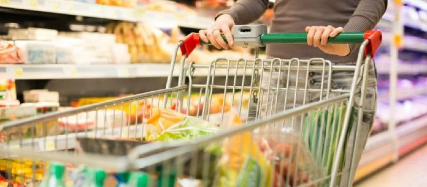 Σούπερ μάρκετ: Αλλάζει το ωράριο λειτουργίας από σήμερα - Τι ισχύει